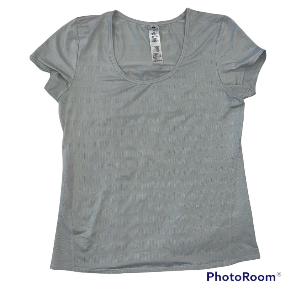 Active Life Scoop Neck Dry Fit Top w/Mesh Detail Sz M